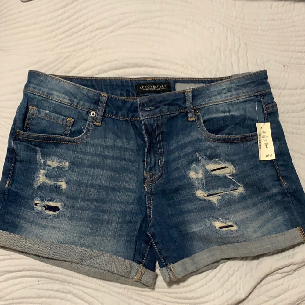 Denim shorts. Size 10. 3.5 inseam. New w/ tags. Aeropostale.